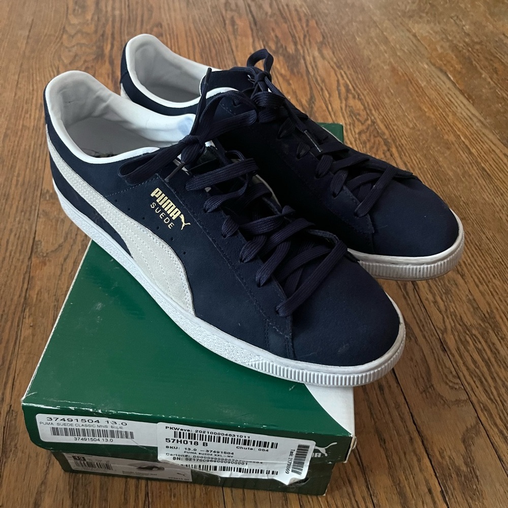 Mens PUMA Suede Classic XXI Athletic Shoe - Navy